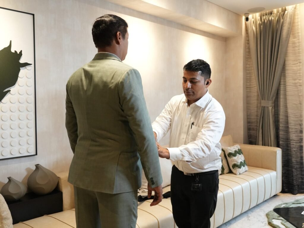 Suit Tailor